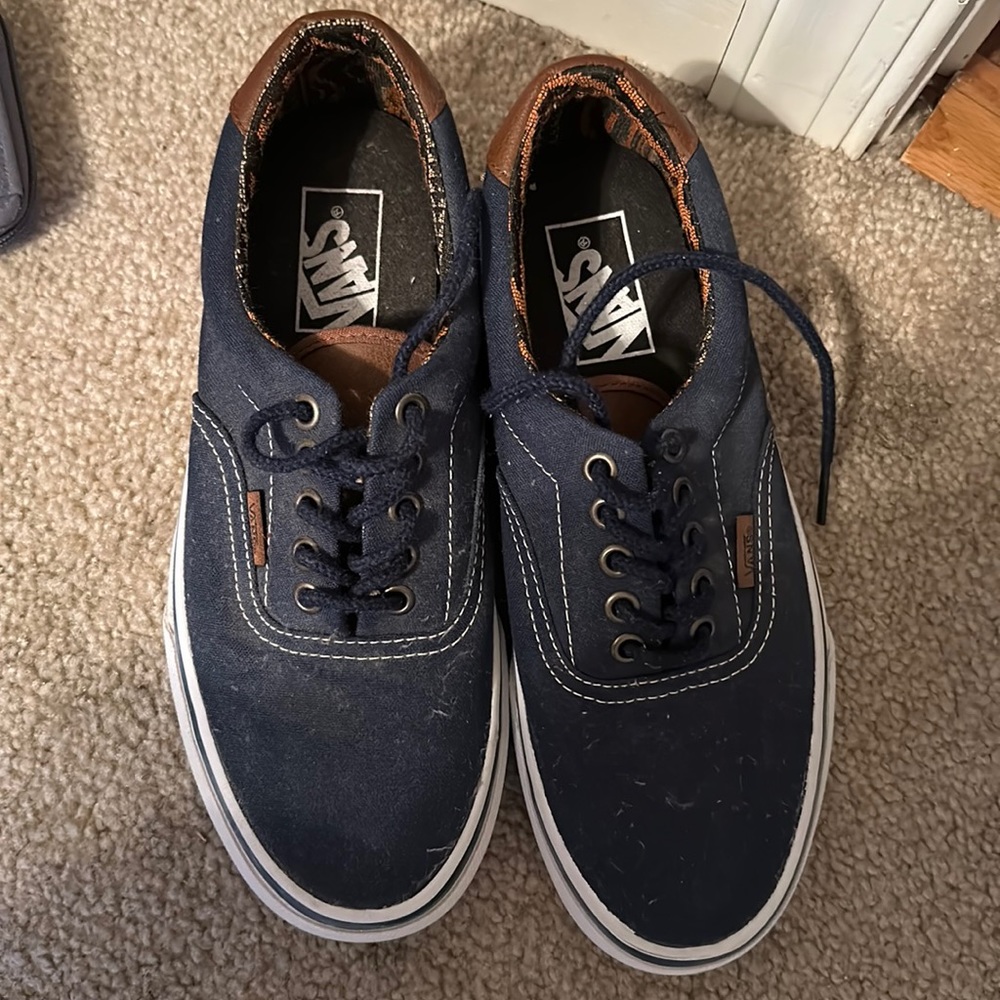 Men’s Navy vans